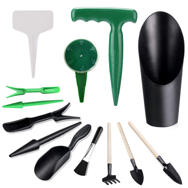 Gardening Tools Shop - Mini Gardening Tool Set Label Board